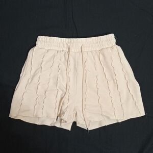 KYOYO | Shorts | Kyoyo Light Cream Ruffle Shorts Size XS